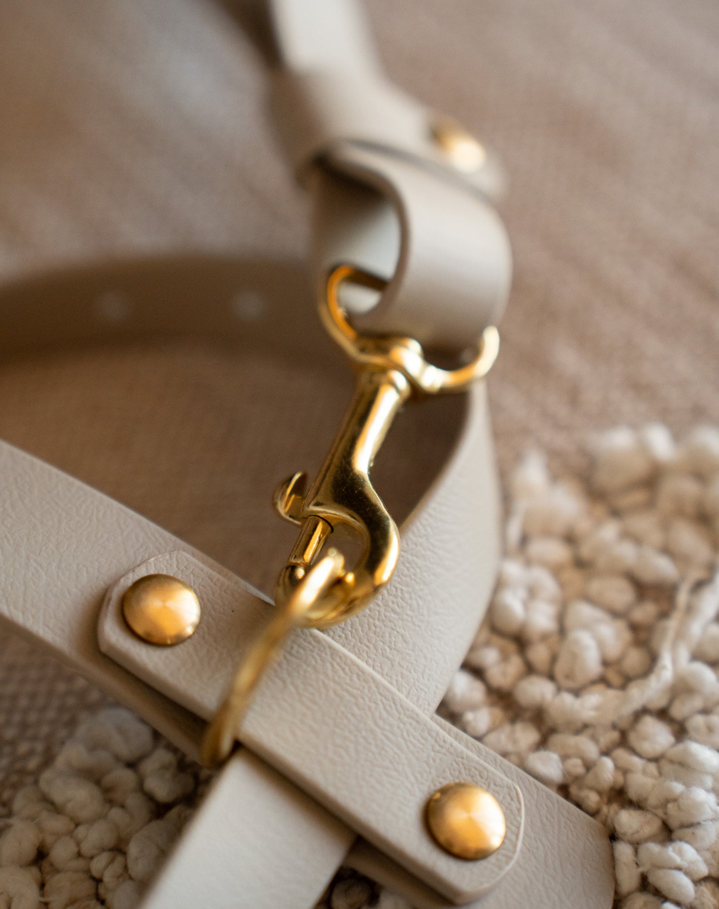 Corduroy bed Classic in cappuccino color